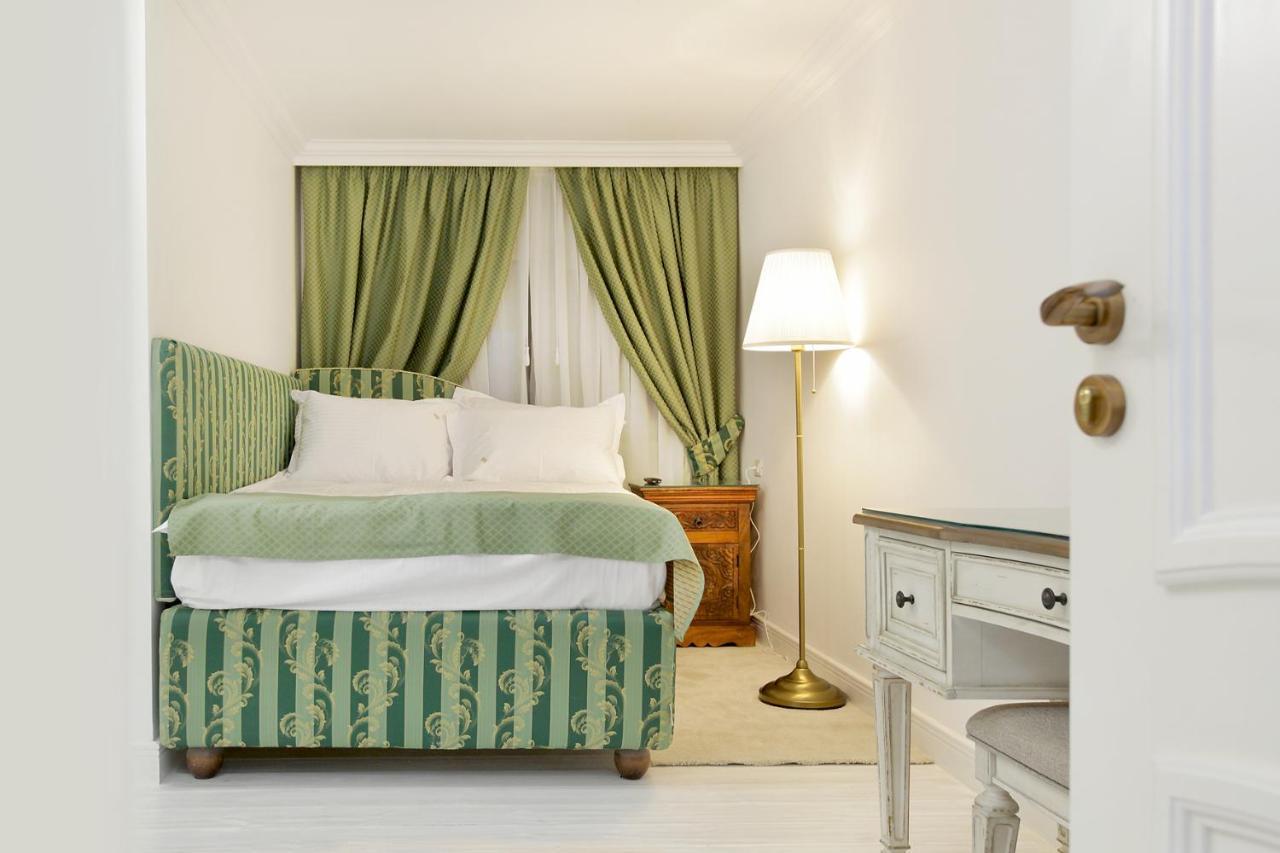 Excelsior Boutique Hotel Sinaia Oda fotoğraf